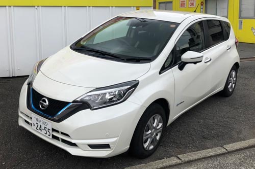 代車 日産 ノートeパワー